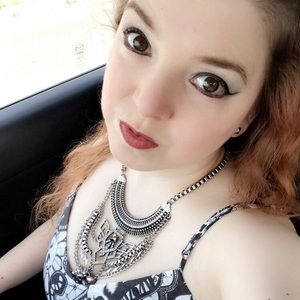 Meet your Posher, Jaclyn